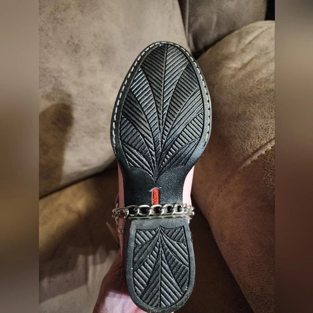 Durango Pink Quilted Boots with Rinestone And Chains - Picture 9 of 13